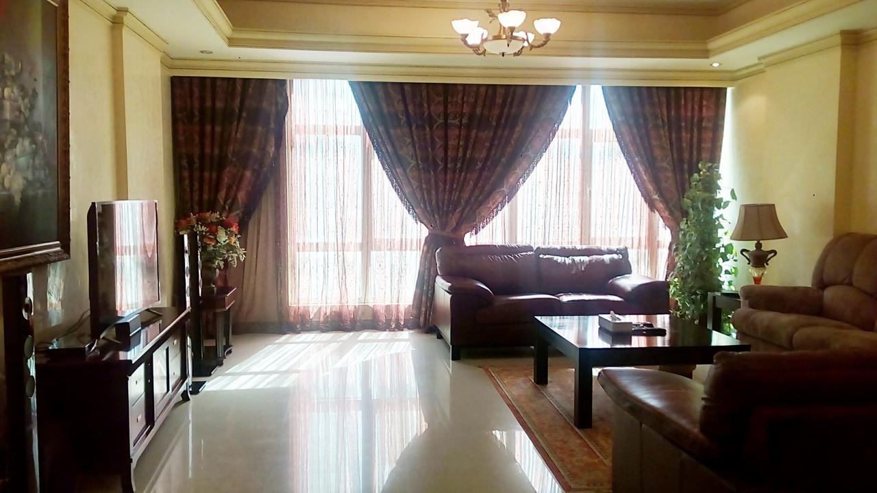 Ferienwohnung Zubara Plaza II Manama Exterior foto