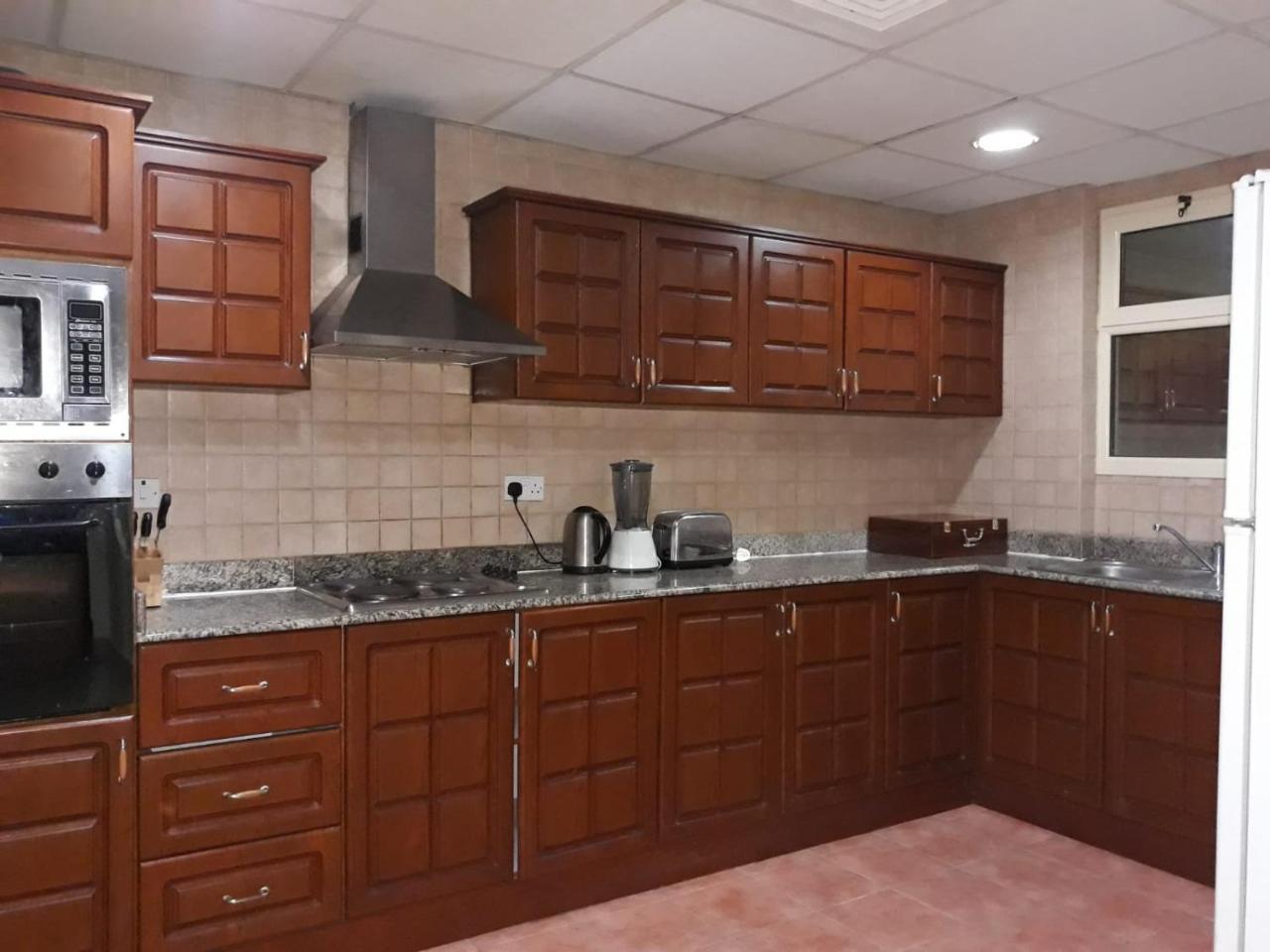 Ferienwohnung Zubara Plaza II Manama Exterior foto